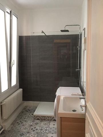 Appartement meublé F2 33m² 870  charges comprises Saint-Denis