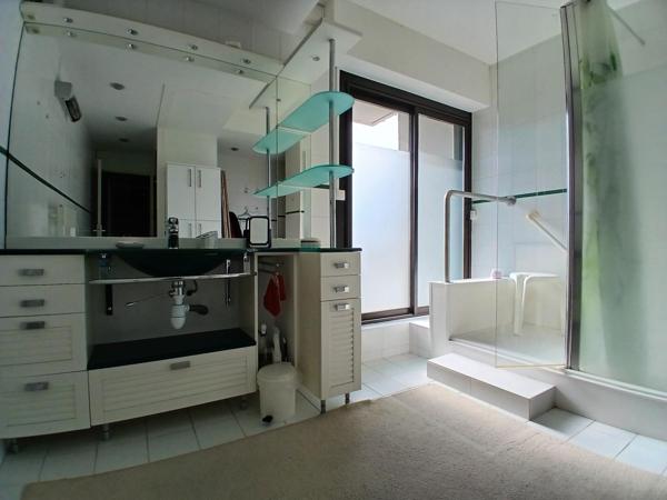 BEL APPPARTEMENT AUX PORTES DE BORDEAUX