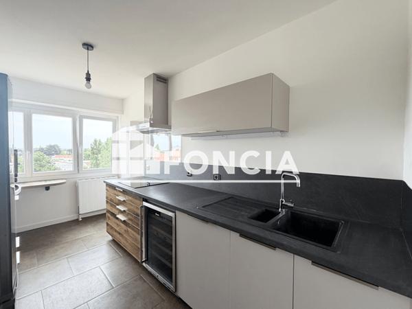 Location Appartement 3 pièces 61.02 m² - Cholet 49300