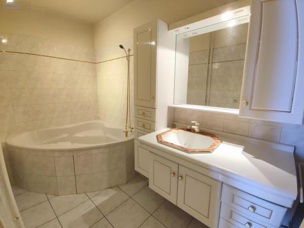 Appartement à vendre à Sotteville-lès-Rouen en Seine-Maritime (76300), ref : 2025-043   
HOTEL DE VILLE