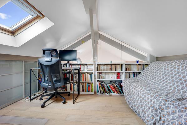 SEVRES RIVE GAUCHE - MAISON DE CHARME 575 000 € **  - Référence  581-S