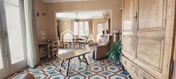 MAISON FAMILIALE 4 CHAMBRES 132 m2, jardin, dépendances