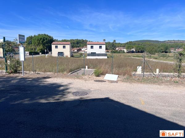 Terrain à bâtir proche de Brignoles, villas R+1