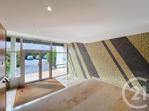 Appartement F3 à vendre  3 pièces - 70,81 m2 DIJON - 21