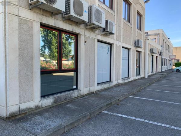 Local professionnel à vendre à Aubagne dans les Bouches-du-Rhône (13400), ref : AN 403