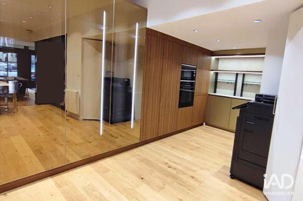 Droit au bail à vendre 70 m² Paris 7