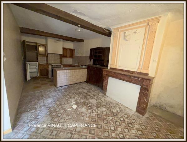 Maison à vendre 8 pièces CASTELNAU RIVIERE BASSE (65)