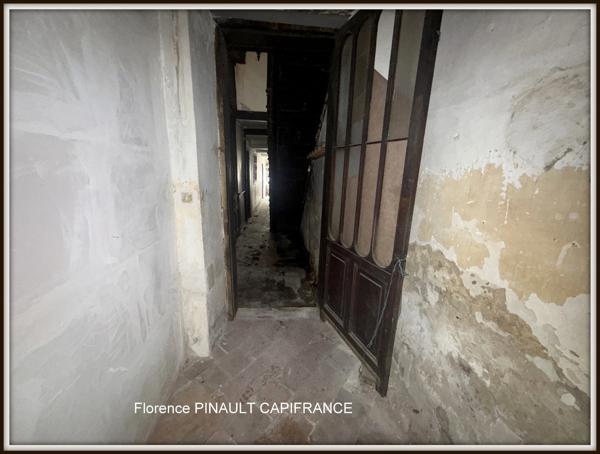 Maison à vendre 8 pièces CASTELNAU RIVIERE BASSE (65)