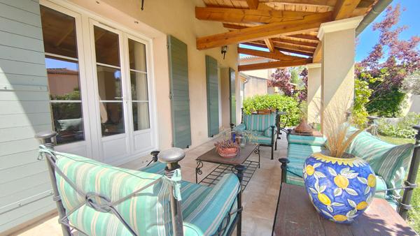 BARBENTANE - Maison 4 chambres avec jardin et piscine