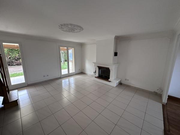CHAMPIGNY - MAISON 100 m² - S-SOL TOTAL - 3CH 330 000 €
