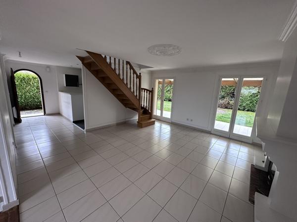 CHAMPIGNY - MAISON 100 m² - S-SOL TOTAL - 3CH 330 000 €
