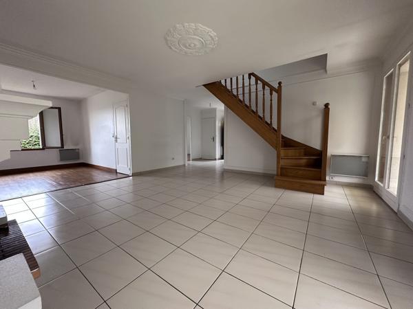 CHAMPIGNY - MAISON 100 m² - S-SOL TOTAL - 3CH 330 000 €