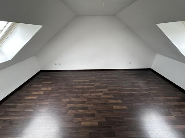 CHAMPIGNY - MAISON 100 m² - S-SOL TOTAL - 3CH 330 000 €