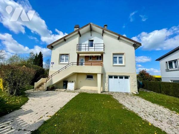 MAISON SURELEVEE SUR SOUS-SOL.
A VENDRE A RETHEL, proche gare (à 1h15 de Paris gare de l'Est e...