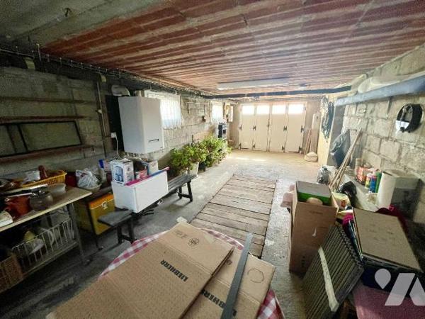 MAISON SURELEVEE SUR SOUS-SOL.
A VENDRE A RETHEL, proche gare (à 1h15 de Paris gare de l'Est e...