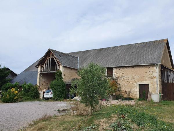 Corps de ferme  2 maisons, et dépendances diverses 11 pièce(s) 240 m2