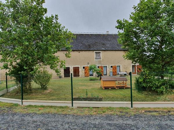 Corps de ferme  2 maisons, et dépendances diverses 11 pièce(s) 240 m2