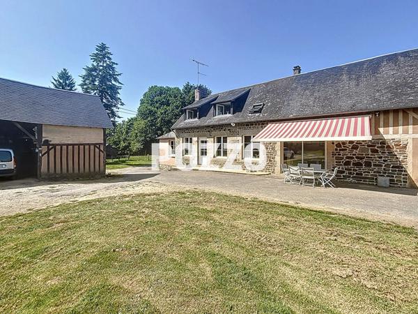 A VENDRE : Corps de ferme rénové alliant confort et modernité 137 m² MORTAIN