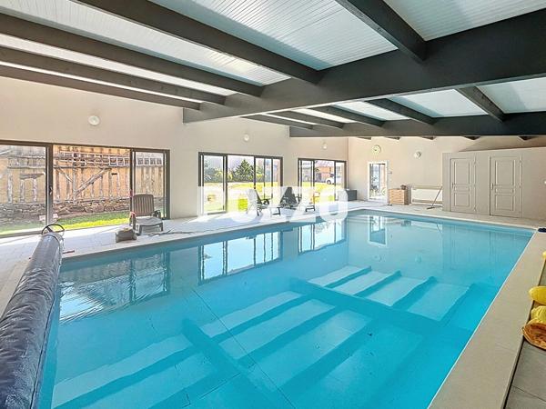 A VENDRE : Corps de ferme rénové alliant confort et modernité 137 m² MORTAIN