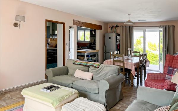 Maison à vendre    4 pièces •  Marseillan