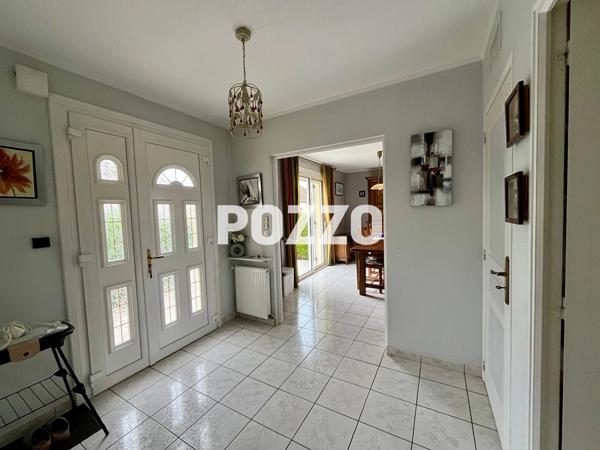 Maison Saint-Lô 6 pièce(s) 108.30 m2 SAINT-LO