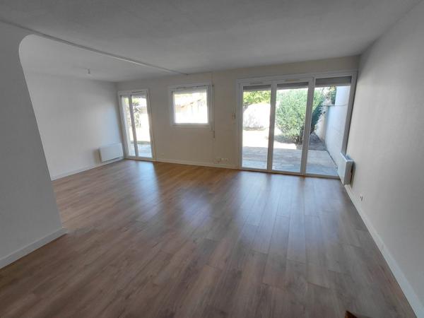 LIBOURNE MAISON FAMILIALE RÉNOVÉE À NEUF