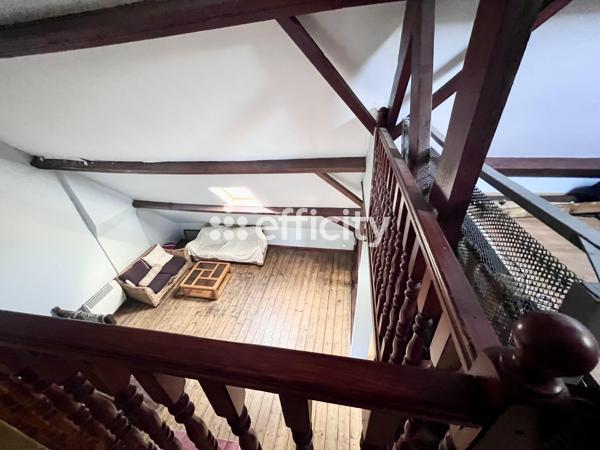 Maison 10 pièces - 330 m²