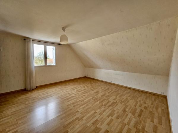 Buxerolles (86180) BUXEROLLES - QUARTIER PRISE - MAISON FAMILIALE 4 CHAMBRES