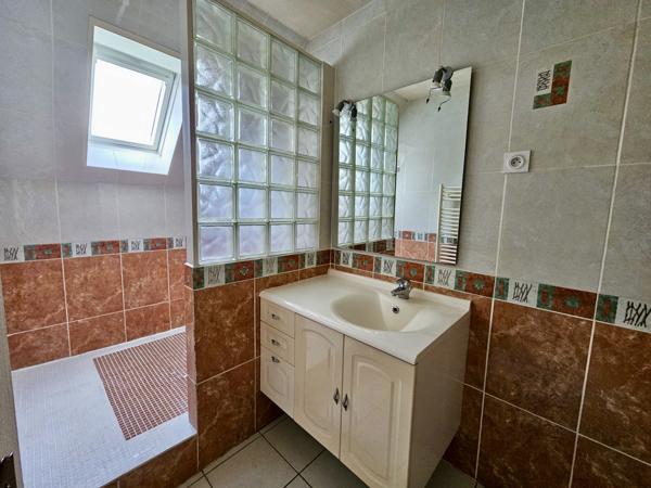 Buxerolles (86180) BUXEROLLES - QUARTIER PRISE - MAISON FAMILIALE 4 CHAMBRES