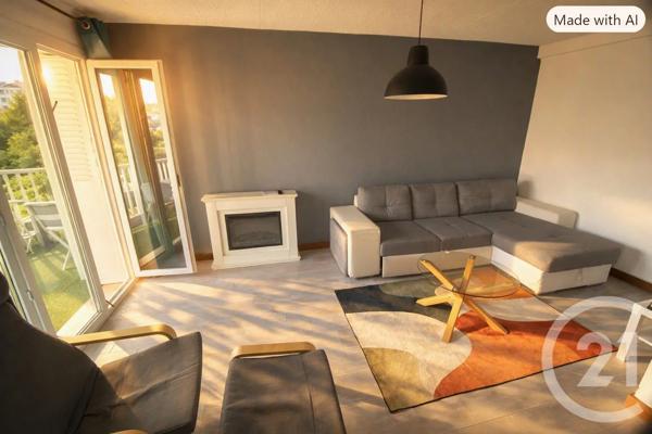 Appartement à vendre  4 pièces - 70 m 2   TOULON  - 83