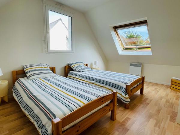 CHARMANTE  maison d'architecte 4 PIECES PLAGE A PIEDS LA FORET FOUESNANT