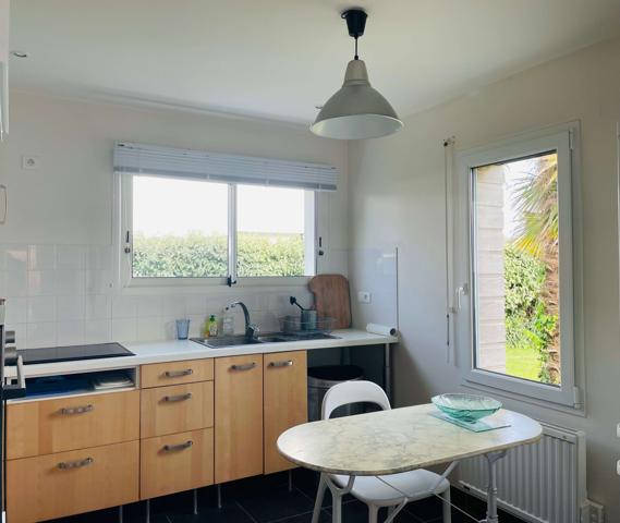 CHARMANTE  maison d'architecte 4 PIECES PLAGE A PIEDS LA FORET FOUESNANT