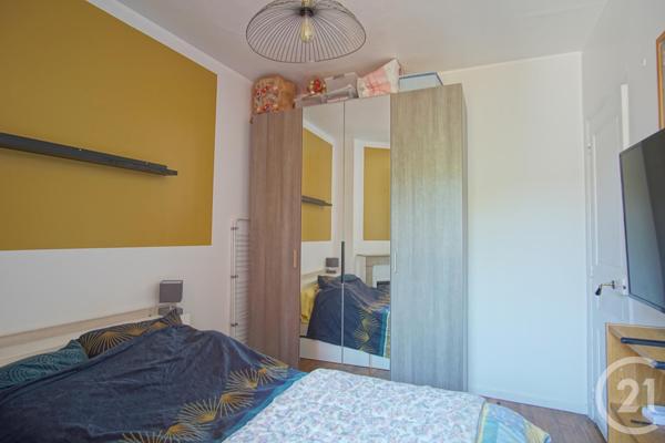 Appartement F2 à vendre  2 pièces - 37,91 m2 CHOISY LE ROI - 94