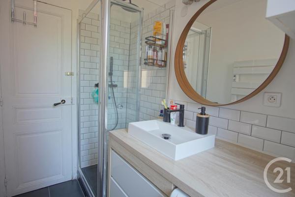 Appartement F2 à vendre  2 pièces - 37,91 m2 CHOISY LE ROI - 94