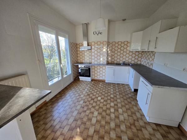 CINTEGABELLE (31550) - APPARTEMENT - 4 pièces 80 m² Cintegabelle (31550)