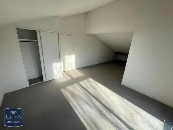 Maison à louer 6 pièces 171.8m²