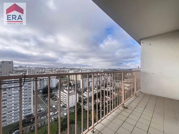 APPARTEMENT 3 PIECES - 66M² -2 BALCONS - VUE DEGAGEE