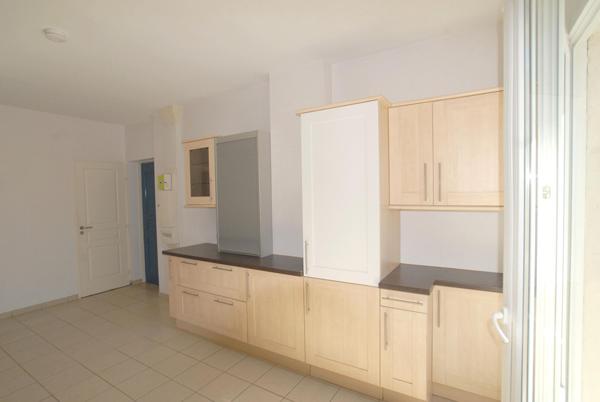 Appartement rez de jardin T4 , Corbas