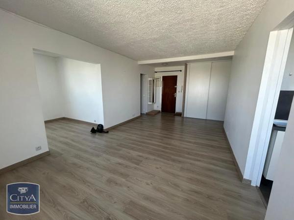 Appartement à louer 4 pièces 78m² Quetigny (21800)