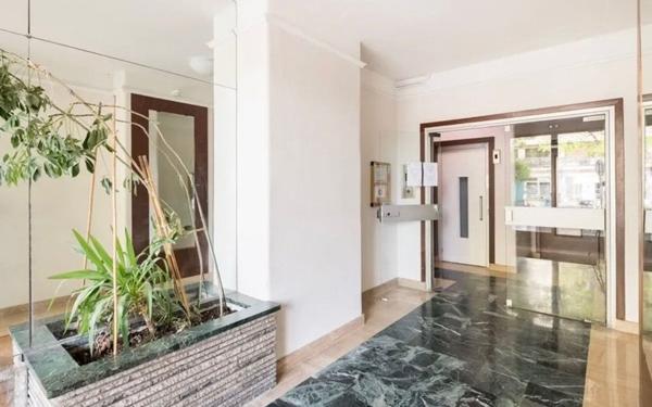 Appartement à louer    3 pièces •  Boulogne-Billancourt