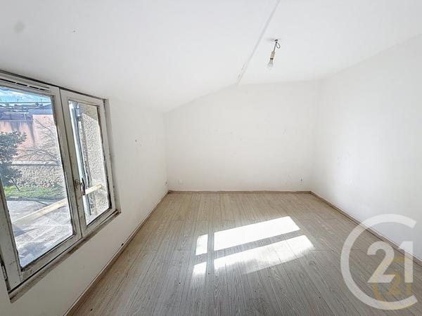 Maison à vendre  4 pièces - 61,76 m2 CHOISY LE ROI - 94