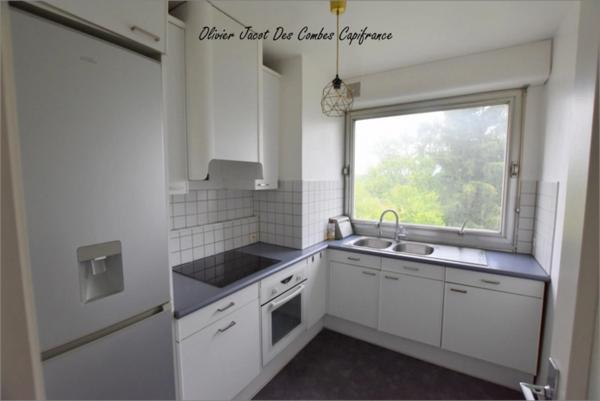 Appartement à vendre 2 pièces MONTBELIARD (25) avec vue panoramique sur la ville