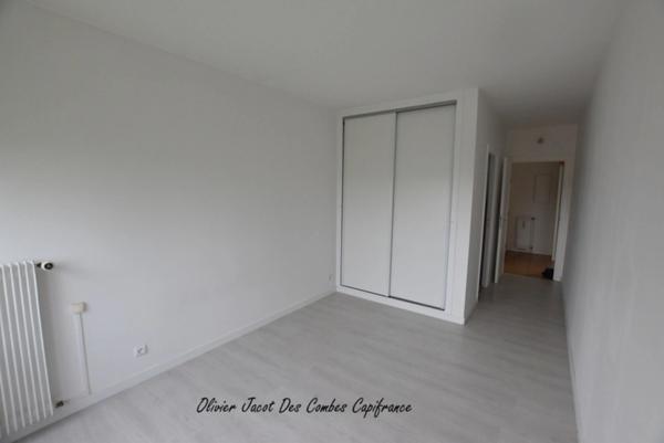Appartement à vendre 2 pièces MONTBELIARD (25) avec vue panoramique sur la ville