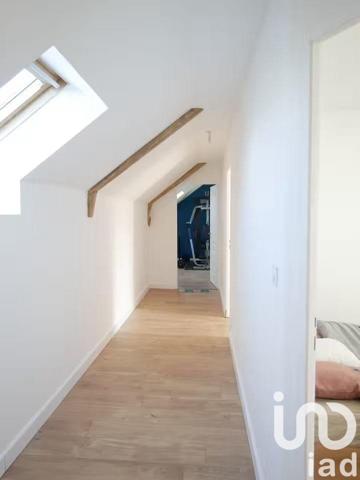 Maison rustique 5 pièces de 200 m² à Tinténiac (35190)