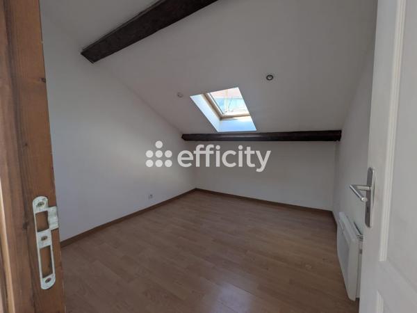 Appartement
         1 pièce
        - 48 m² Exclusivité 165 000 € *