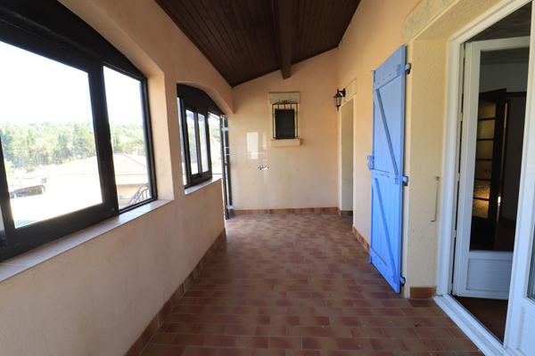 Villa 4 faces R+1 8pièces 170 m2, Garage, Parking, jardin, Piscine!!