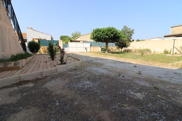 Villa 4 faces R+1 8pièces 170 m2, Garage, Parking, jardin, Piscine!!