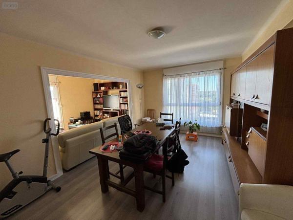 Appartement rénové à vendre à Châlons-en-Champagne dans la Marne (51000), ref : 10305/1259