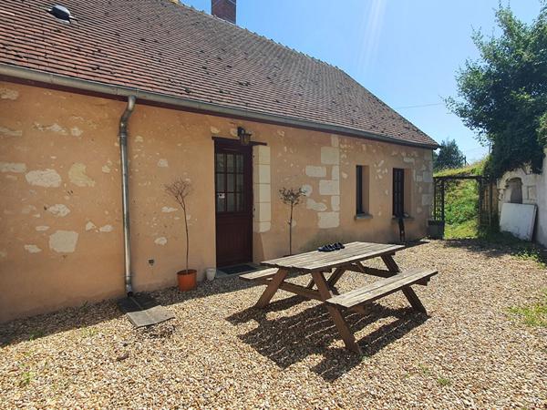 LONGÈRE RÉNOVÉE À VENDRE À SEIGY