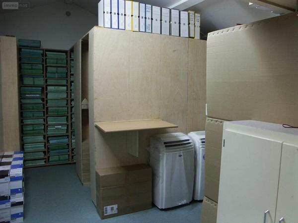 Immeuble à vendre à Bressuire dans les Deux-Sèvres (79300), ref : 79025-307-79025